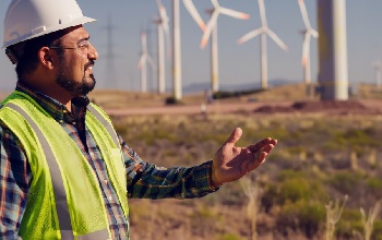Larga vida a los aerogeneradores con aceite para energía eólica